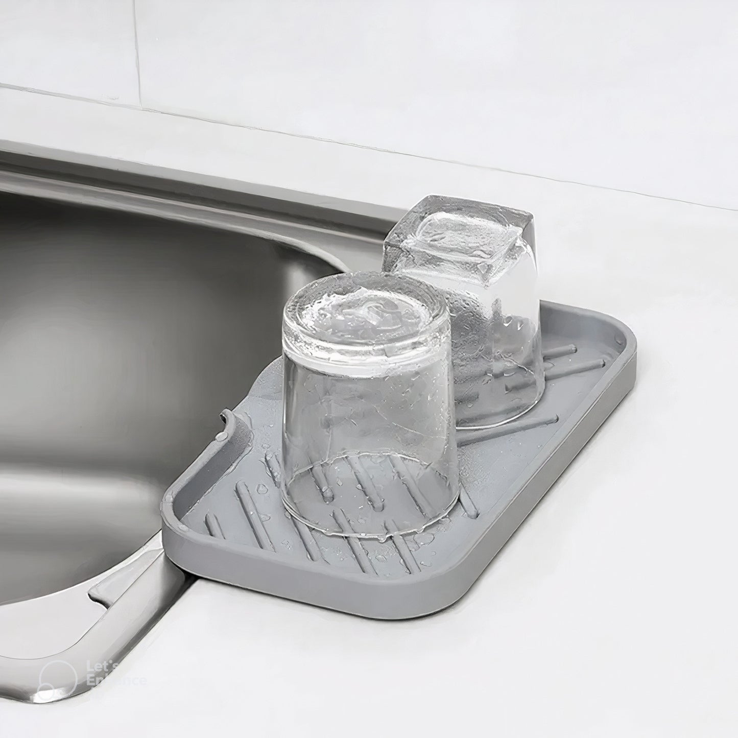 Self Draining Kitchen Silicone Mat